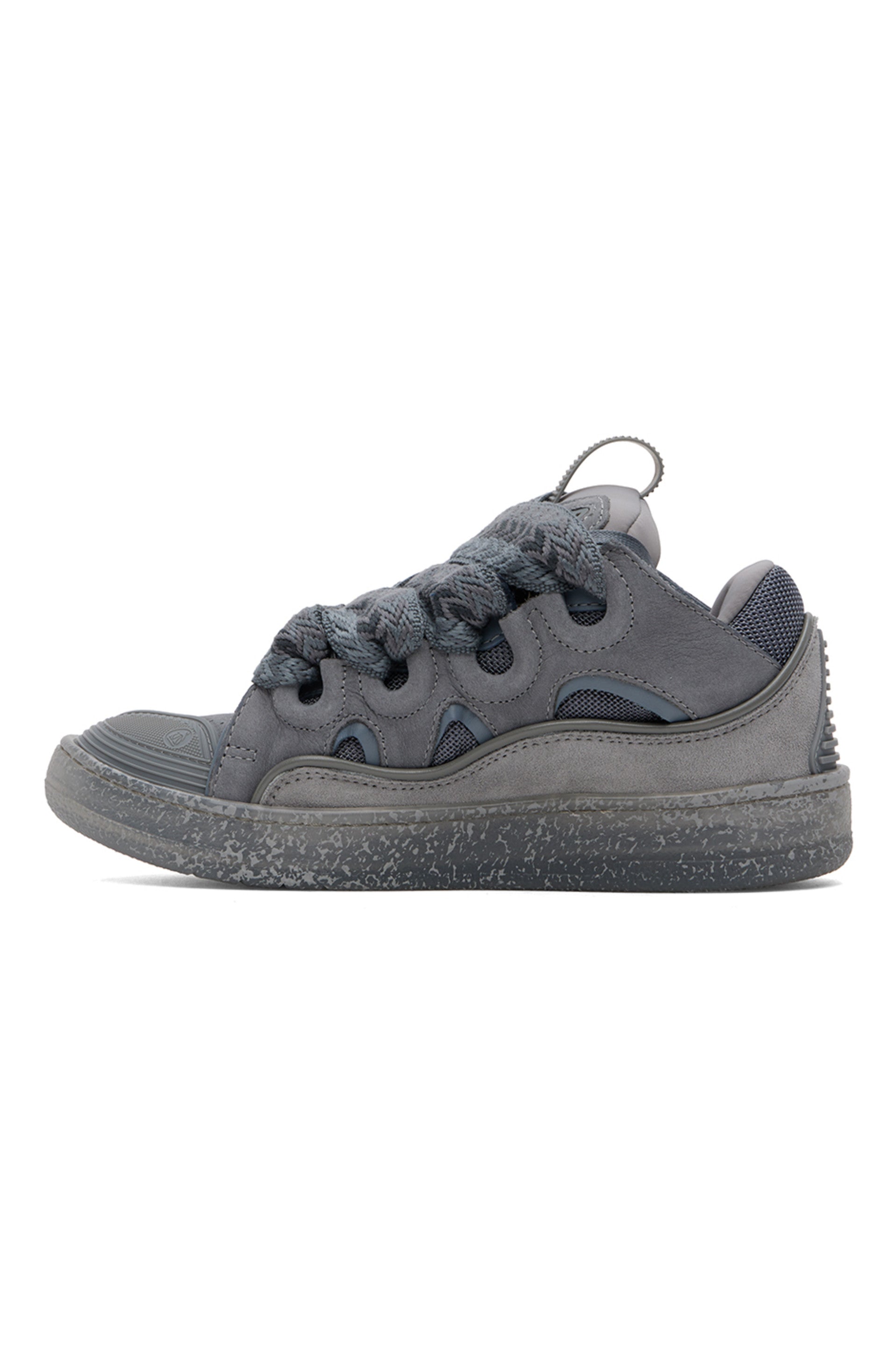 Lvins grey Curb